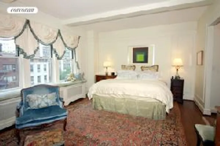 New York City Real Estate | View 340 East 72nd Street, 5N | room 2 | View 3
