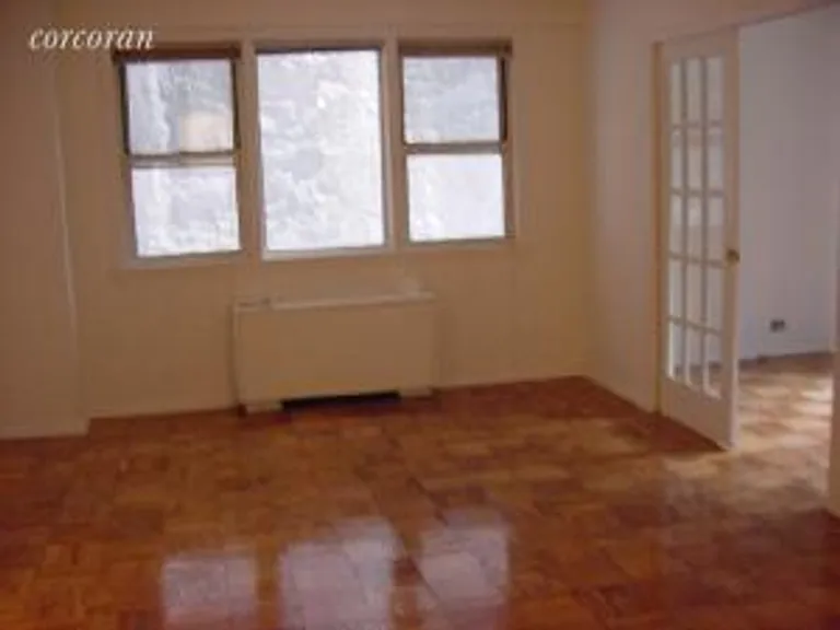 New York City Real Estate | View 77 East 12th Street, 3K | room 2 | View 3