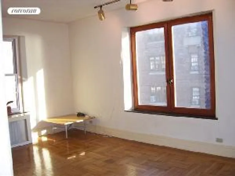 New York City Real Estate | View 1 Grace Court, 5D | room 4 | View 5