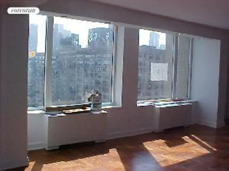 New York City Real Estate | View 220 Riverside Boulevard, 25CD | room 11 | View 12