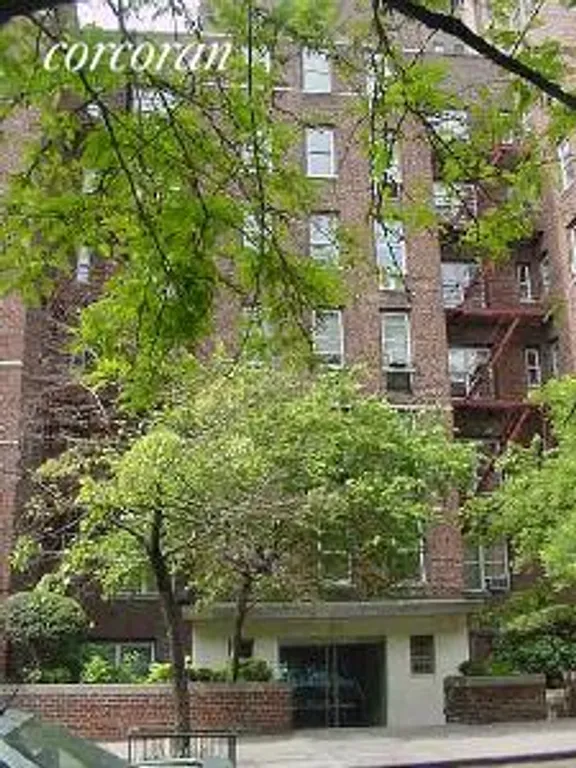 New York City Real Estate | View 302 East 88th Street, 2A | room 7 | View 8