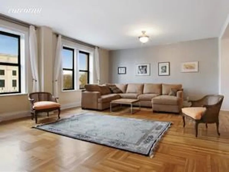 New York City Real Estate | View 175 Eastern Parkway, 5D | bright and spacious | View 2