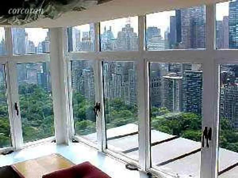 New York City Real Estate | View 25 Central Park West, 33N | room 1 | View 2