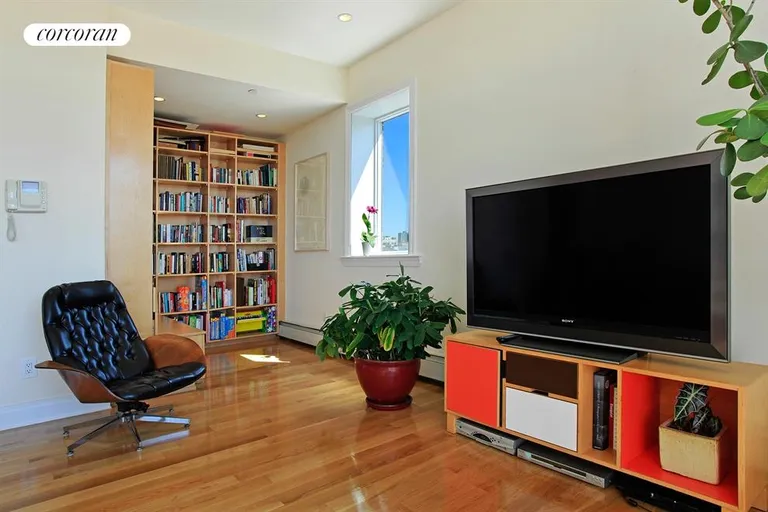 New York City Real Estate | View 71 Carroll Street, 5B | Library | View 5