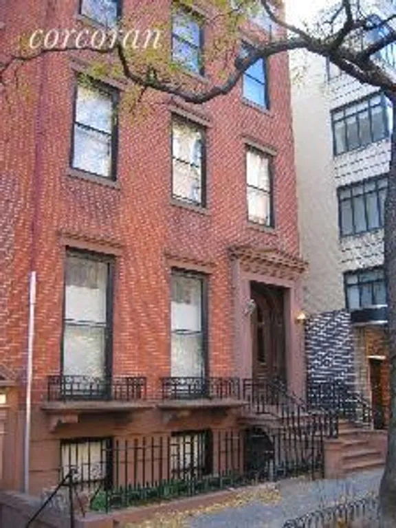 New York City Real Estate | View 162 Columbia Heights, 1 | room 4 | View 5