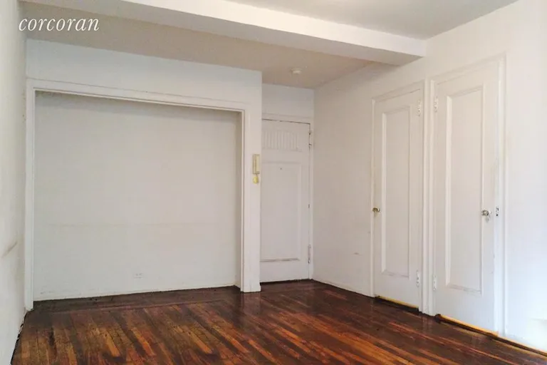 New York City Real Estate | View 45 Tudor City Place, 1012 | Niche for a Murphy Bed | View 3
