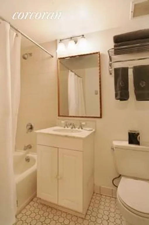 New York City Real Estate | View 23 Waverly Place, 2N | Bathroom | View 4