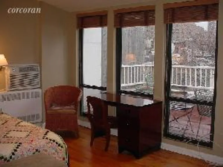 New York City Real Estate | View 329 West 19th Street, 3 | room 2 | View 3