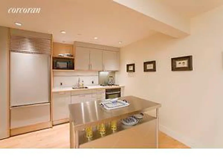 New York City Real Estate | View 80 Chambers Street, 10B | room 2 | View 3