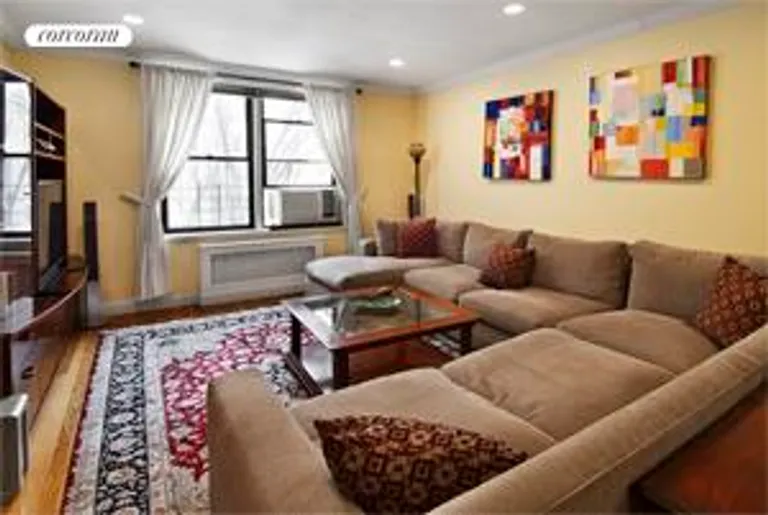 New York City Real Estate | View 30 East 9th Street, 3G | Living Room | View 2
