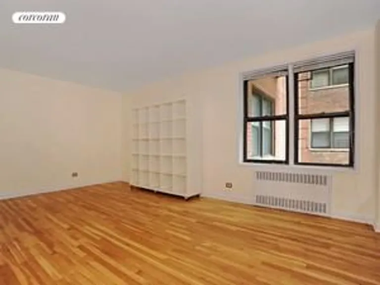 New York City Real Estate | View 100 Ocean Parkway, 1D | room 4 | View 5