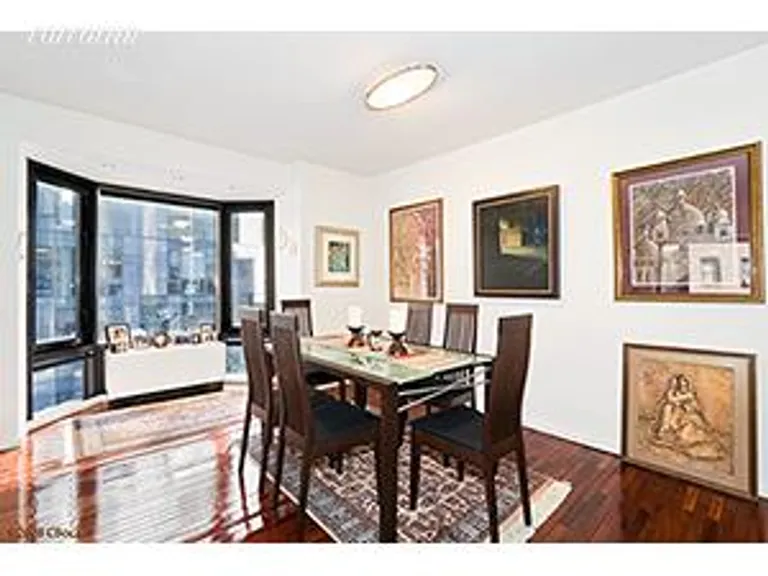 New York City Real Estate | View 150 East 85th Street, 4D | room 1 | View 2