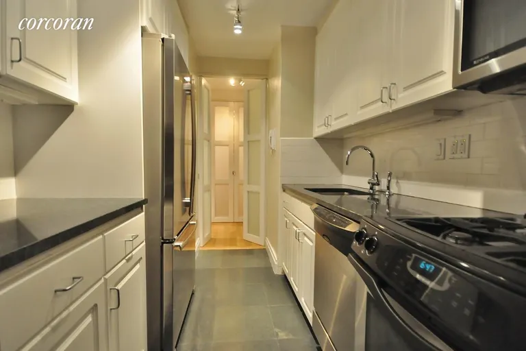 New York City Real Estate | View 1641 Third Avenue, 23A | room 2 | View 3