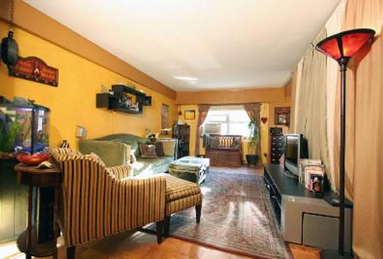 New York City Real Estate | View 270 Jay Street, 2C | 1 Bed, 1 Bath | View 1