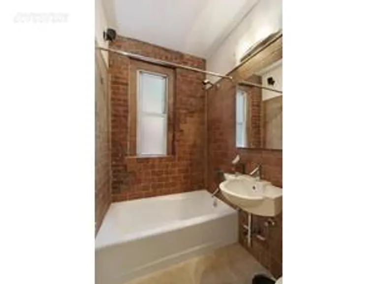 New York City Real Estate | View 223 East 50th Street, 5C | room 3 | View 4