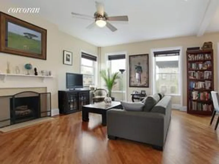 New York City Real Estate | View 388 Clinton Street, 4 | 2 Beds, 1 Bath | View 1