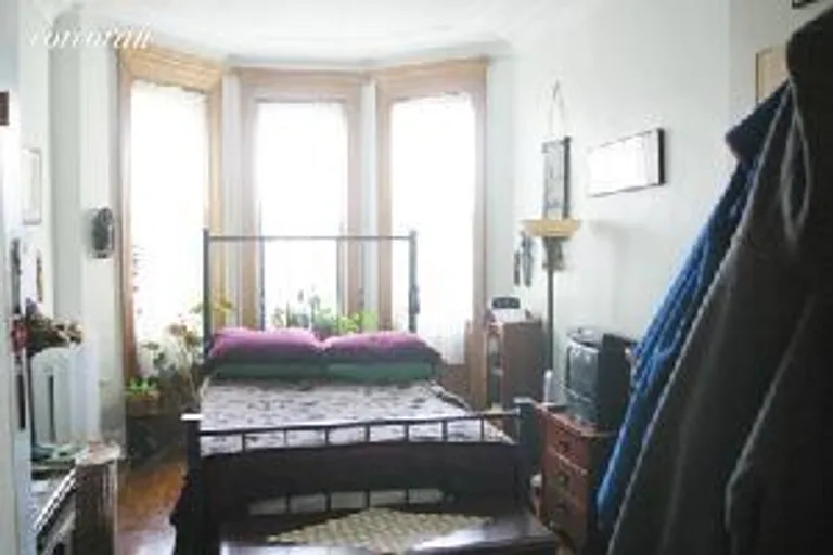 New York City Real Estate | View 158 Prospect Park West, 2 | room 2 | View 3