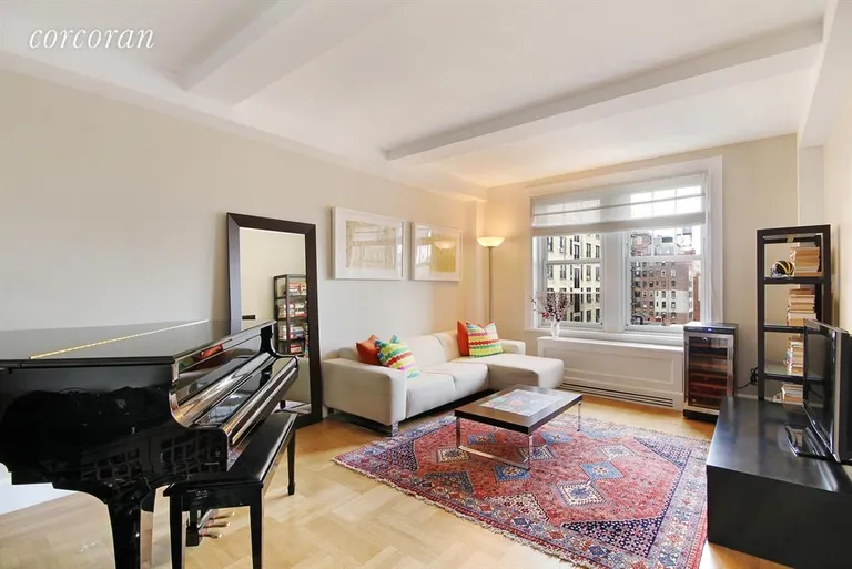 New York City Real Estate | View 27 West 72nd Street, 1109 | 1 Bed, 1 Bath | View 1
