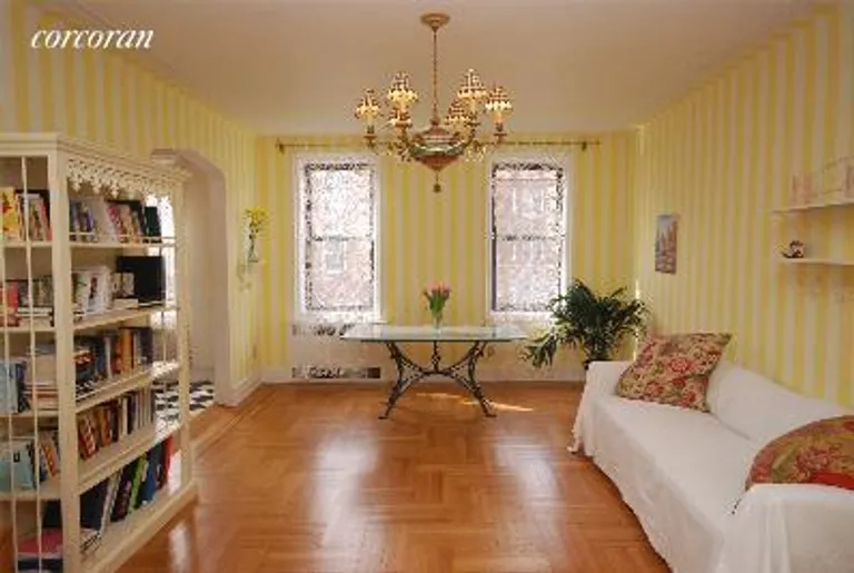 New York City Real Estate | View 30 Ocean Parkway, 5F | 3 Beds, 2 Baths | View 1