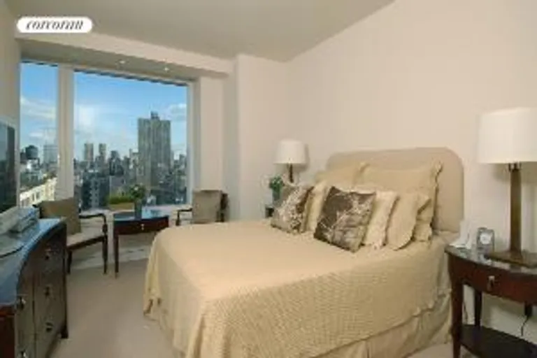 New York City Real Estate | View 240 Riverside Boulevard, 19A | room 6 | View 7