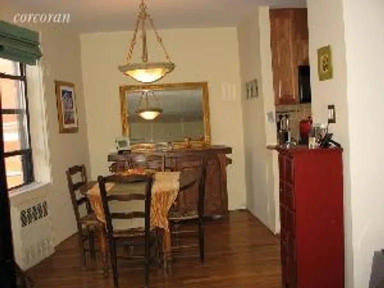 New York City Real Estate | View 165 Christopher Street, 4I | room 1 | View 2