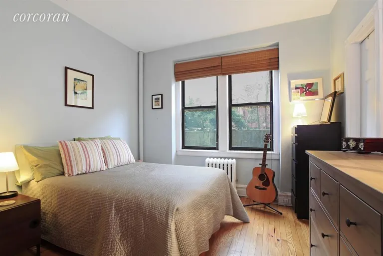 New York City Real Estate | View 225 Lincoln Place, 1D | Bedroom | View 4