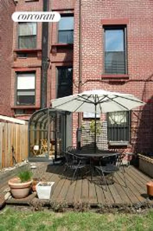New York City Real Estate | View 134 West 81st Street, GR | room 5 | View 6