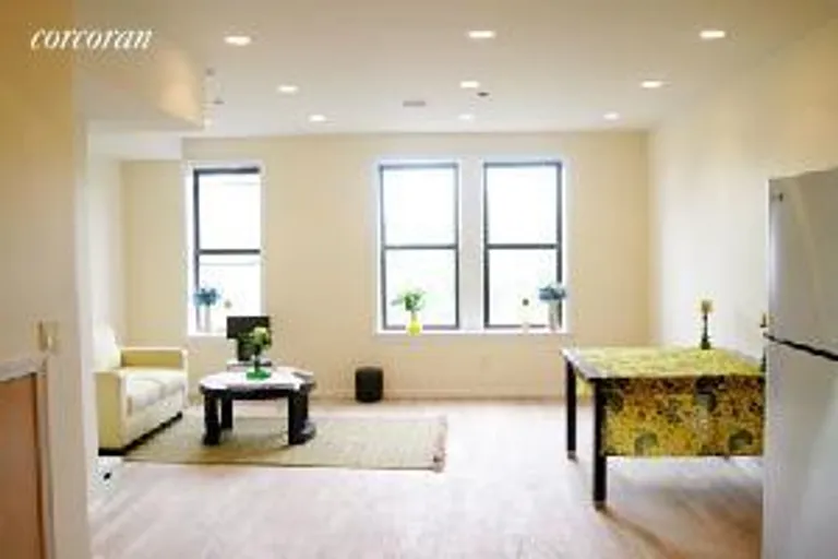 New York City Real Estate | View 362 Eastern Parkway, 4A | room 2 | View 3