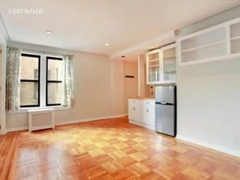 New York City Real Estate | View 30 Clinton Street, 2G | room 1 | View 2