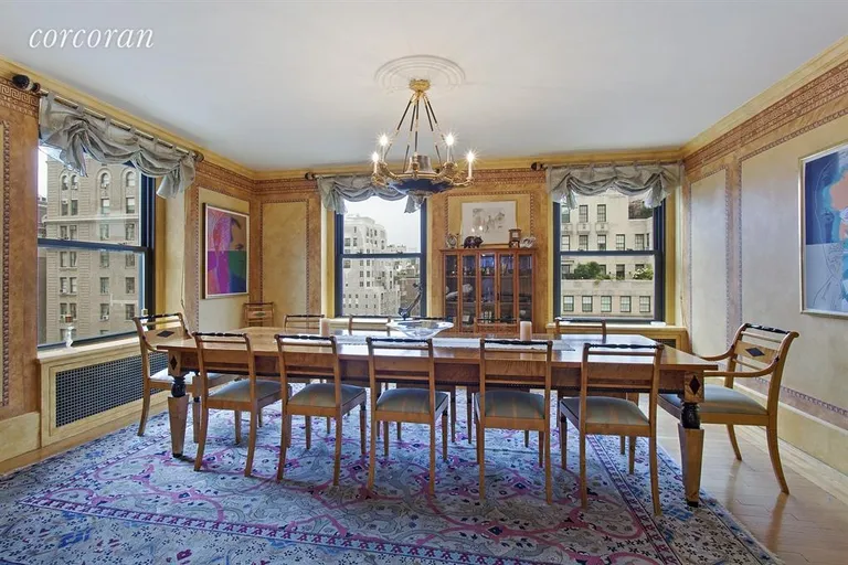 New York City Real Estate | View 898 Park Avenue, PH | Corner views over Park Avenue and 79th street | View 6