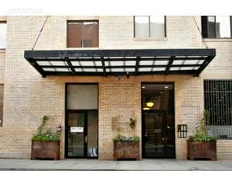 New York City Real Estate | View 330 WYTHE AVENUE, 7H | room 1 | View 2