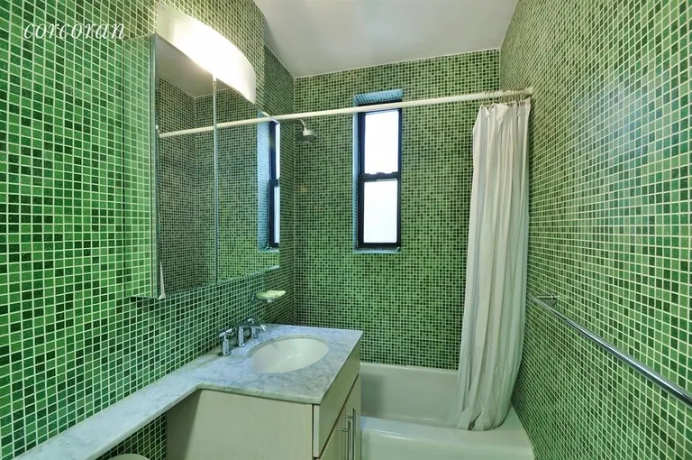 New York City Real Estate | View 242 East 38th Street, 2H | Bathroom | View 6