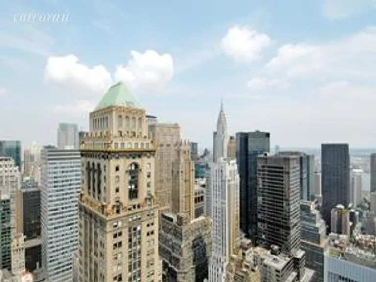 New York City Real Estate | View 425 Fifth Avenue, 64B | room 1 | View 2