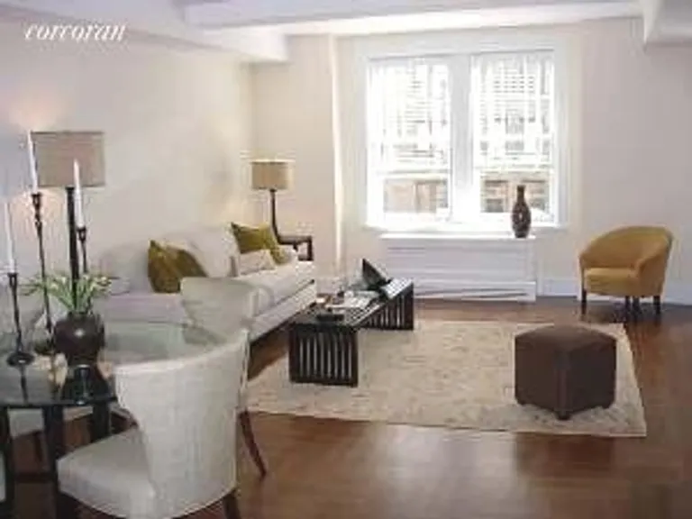 New York City Real Estate | View 27 West 72nd Street, 1405 | room 1 | View 2