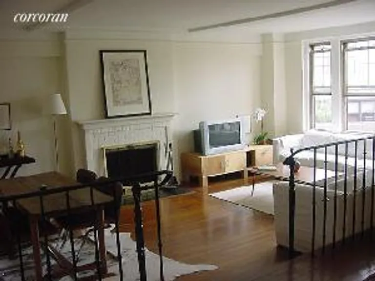 New York City Real Estate | View 302 West 12th Street, 8F | room 1 | View 2
