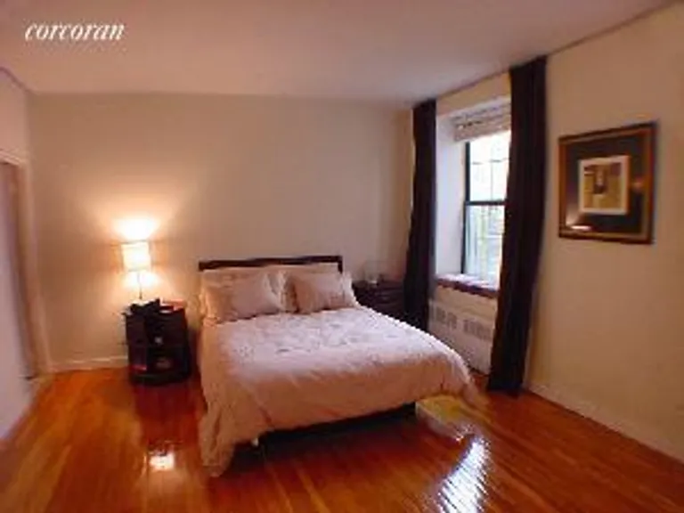 New York City Real Estate | View 315 Saint Johns Place, 1H | room 2 | View 3