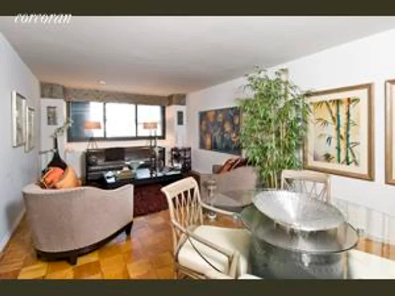 New York City Real Estate | View 1725 York Avenue, 7A | 1 Bed, 1 Bath | View 1