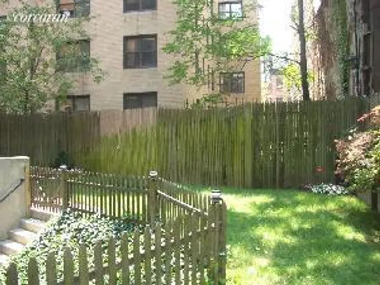 New York City Real Estate | View 3 Bedford Street, 1A | room 1 | View 3
