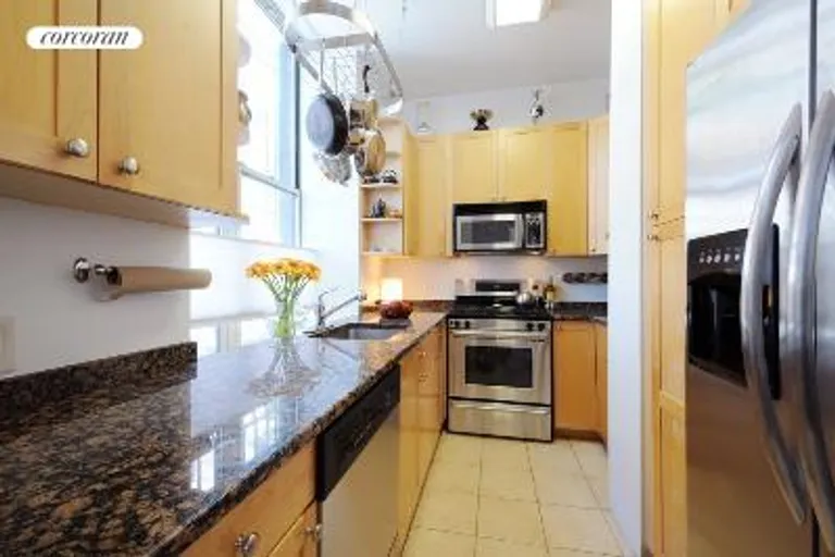 New York City Real Estate | View 444 12th Street, 1B | room 1 | View 2