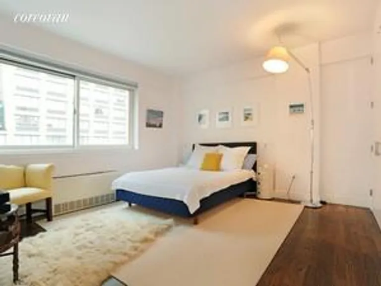 New York City Real Estate | View 200 West 24th Street, 6A | room 2 | View 3