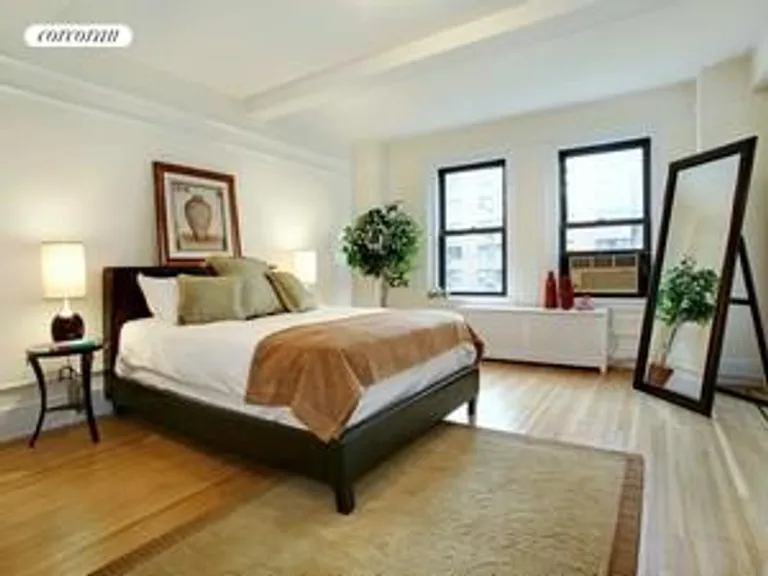 New York City Real Estate | View 277 West End Avenue, 6D | room 2 | View 3