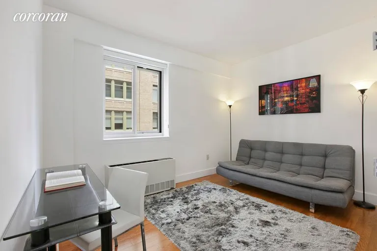 New York City Real Estate | View 200 West 24th Street, 8B | 200_W_24_#8B_LivingRoom_GBedoya | View 12