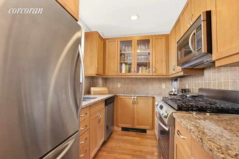 New York City Real Estate | View 200 West 24th Street, 8B | 200_West 24th_#8B_Kitchen_GBedoya | View 16