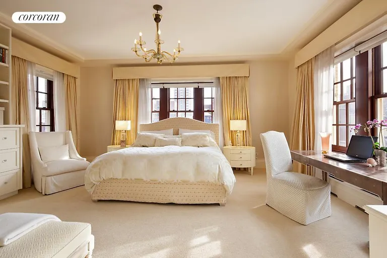 New York City Real Estate | View 823 Park Avenue, 10 | Master Bedroom | View 5