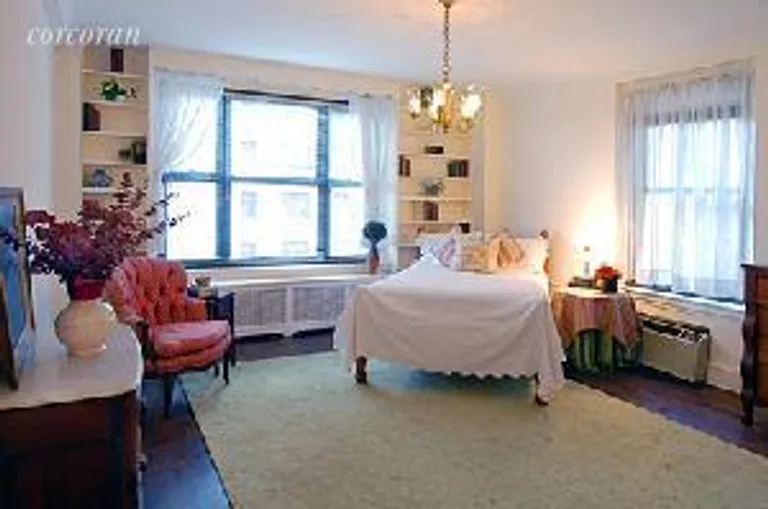 New York City Real Estate | View 262 Central Park West, 10F | room 2 | View 3