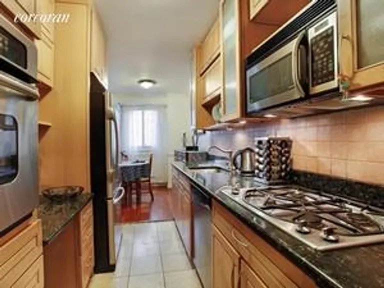 New York City Real Estate | View 191 Willoughby Street, 8H | room 1 | View 2