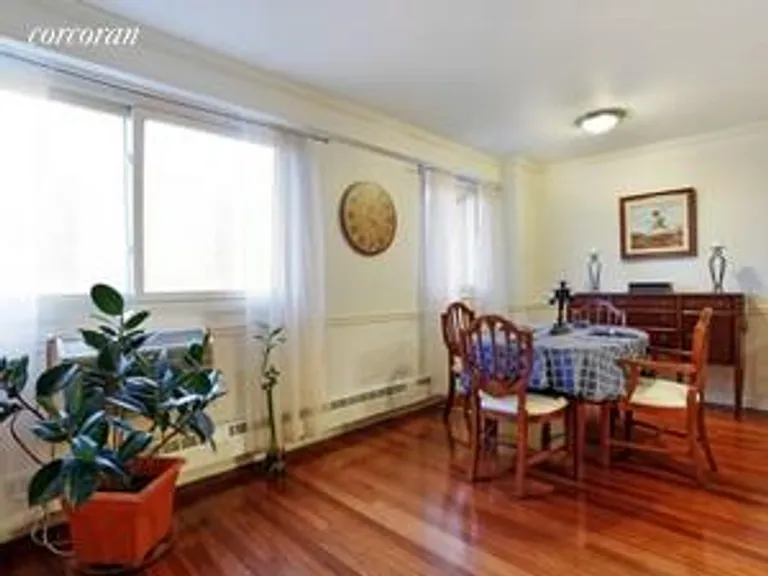 New York City Real Estate | View 191 Willoughby Street, 8H | room 2 | View 3