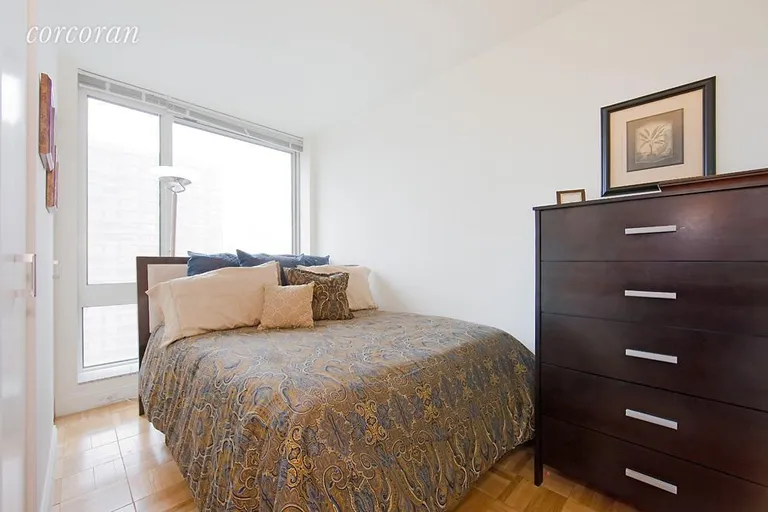 New York City Real Estate | View 215-217 East 96th Street, 23J | room 1 | View 2