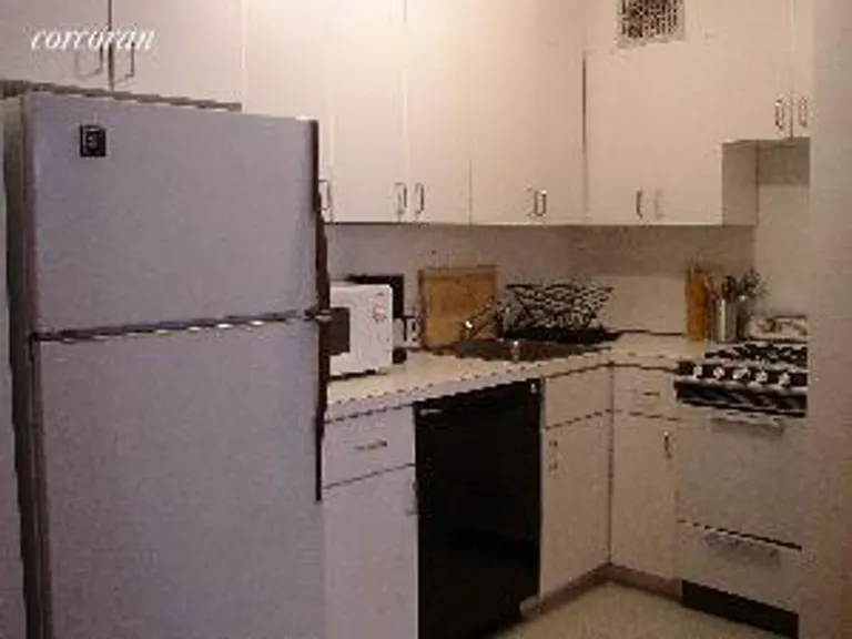 New York City Real Estate | View 105 West 13th Street, 11D | room 2 | View 3
