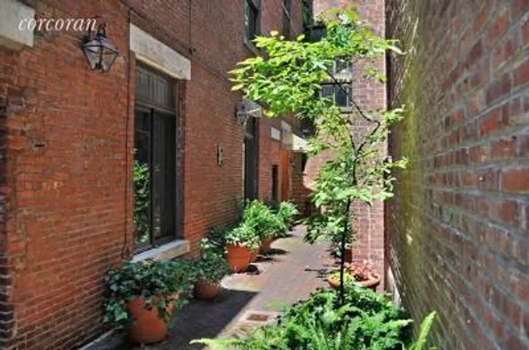New York City Real Estate | View 141 West 13th Street, 101 | room 3 | View 4